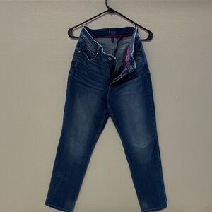 Women's Slim Fit Blue Jeans